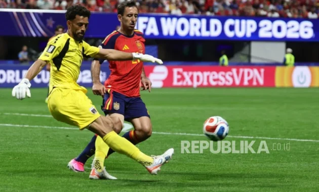 Usai Tahan Imbang Spanyol, Kiper Tanjung Verde Dapat Kabar Bahagia Soal Ibunya Usai Tahan Imbang Spanyol, Kiper Tanjung Verde Dapat Kabar Bahagia Soal Ibunya