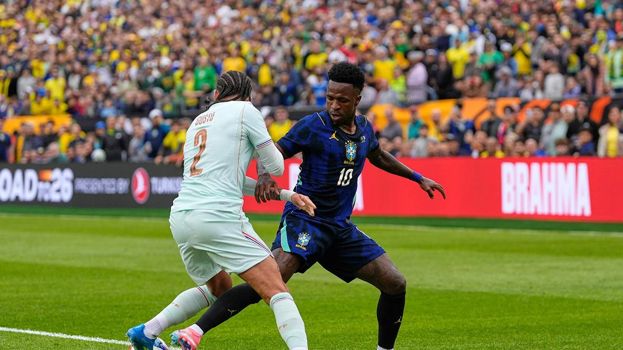 Vinicius Junior Ikut Bersaing dengan Messi untuk Sepatu Emas Piala Dunia 2026