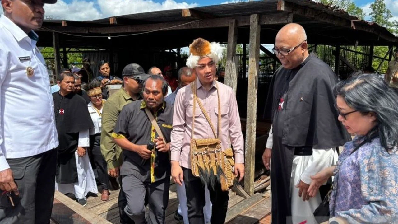 Wapres Gibran Dukung Pembangunan Katedral Asmat dengan Penanaman Cemara, Simbol Harapan Baru