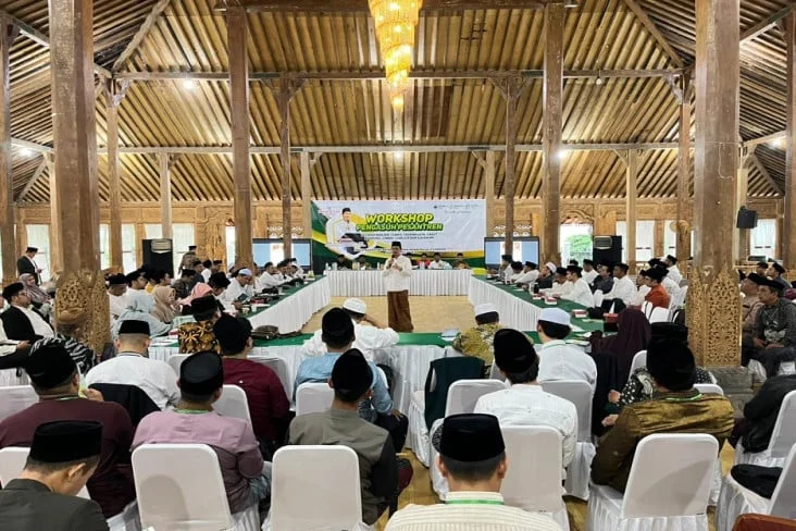 Workshop Pengasuh Bahas Strategi Pesantren Tetap Berkembang di Era Disrupsi