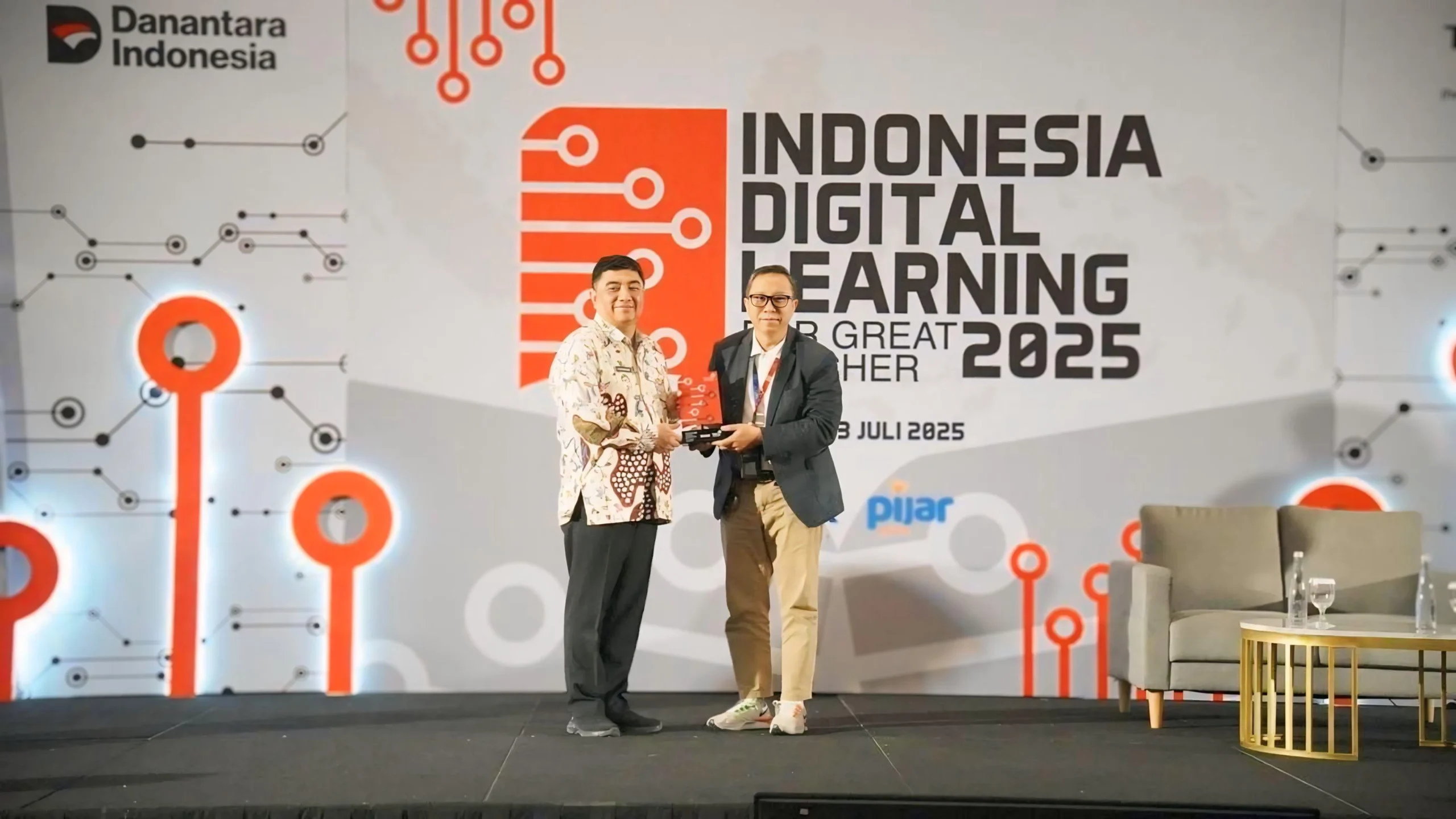 YPKBI dan AWS Kolaborasi Berdayakan Guru Percepat Kesiapan Digital Indonesia