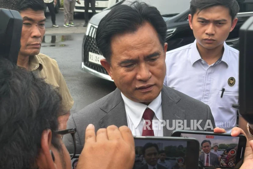 Yusril Pastikan Presiden Pantau Kasus Korupsi di Sektor Imigrasi