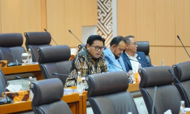 Anggota DPR Dukung Upaya Para Pelaku UMKM Korban TikTok Shop Anggota DPR Dukung Upaya Para Pelaku UMKM Korban TikTok Shop