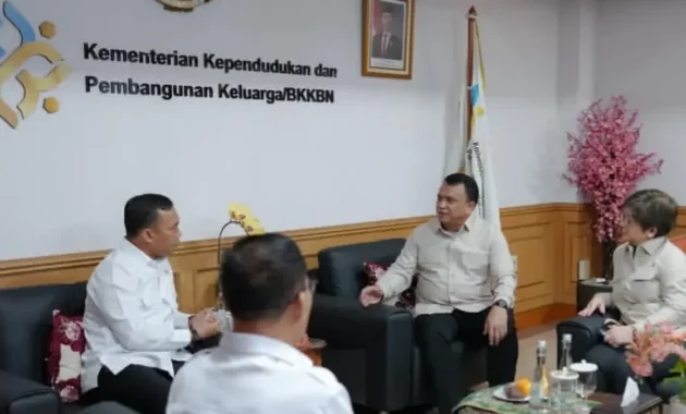 BGN Optimalisasi Data Penerima MBG ke 3B dengan BKKBN BGN Optimalisasi Data Penerima MBG ke 3B dengan BKKBN