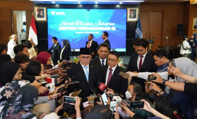 Bupati Kuansing Suhardiman Diduga Dua Kali Terima Mobil sebagai Suap Jabatan, Pertama Kali saat Jabat Plt Bupati Kuansing Suhardiman Diduga Dua Kali Terima Mobil sebagai Suap Jabatan, Pertama Kali saat Jabat Plt