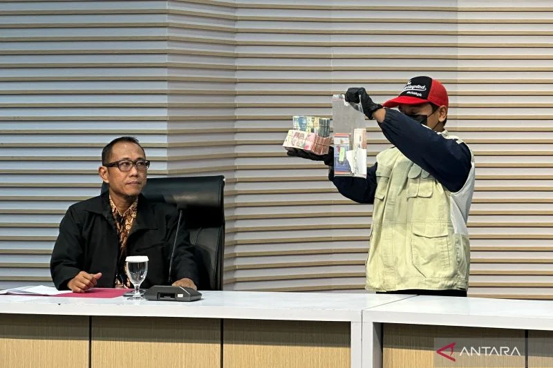 Bupati Langkat Diduga Terima Suap Sebesar Rp800 Juta