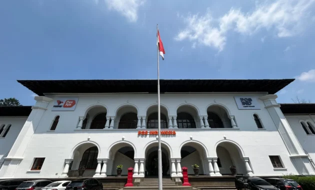 Daud Joseph Mundur dari Dirut PT Pos Indonesia, Manajemen Pastikan Operasional Tetap Berjalan Daud Joseph Mundur dari Dirut PT Pos Indonesia, Manajemen Pastikan Operasional Tetap Berjalan