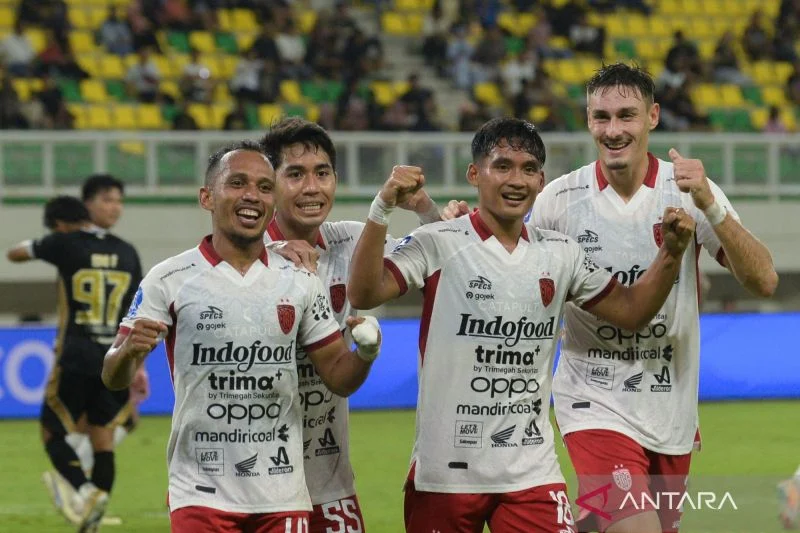 Dewa United Pisah dengan Pelatih Jan Olde Riekerink