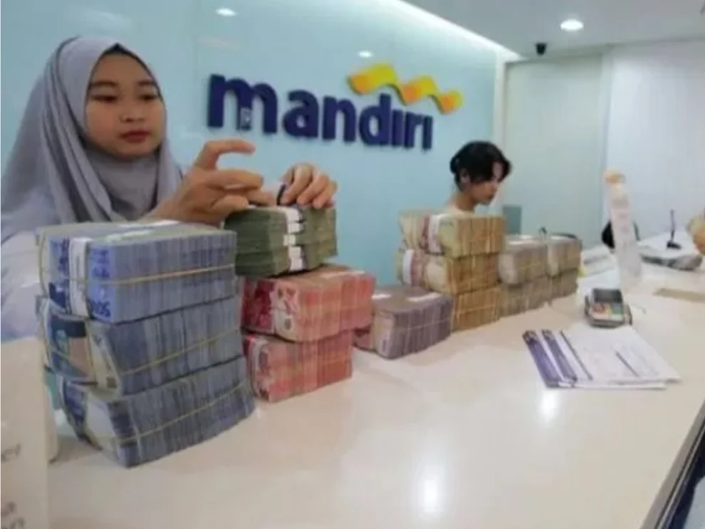 Dobrak Aturan Lama: Mengapa Gen Z Ogah Menabung di Bank dan Pilih Putar Uang?