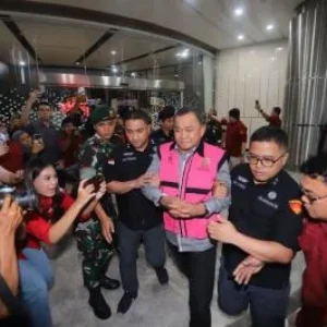 Eks Wakil Kepala BGN Lodewyk Ajukan Praperadilan Dalam Kasus Korupsi MBG