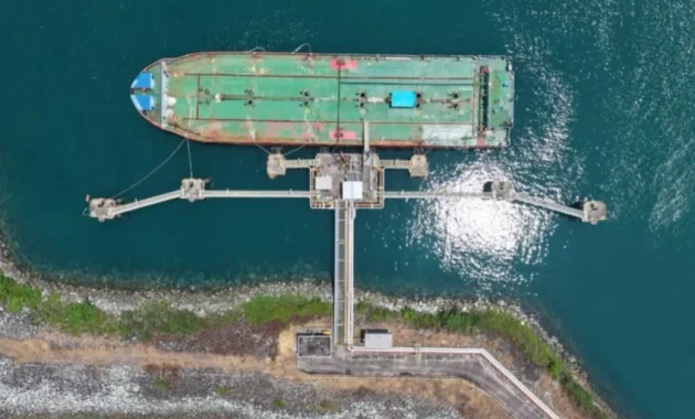 Elnusa Petrofin Salurkan Perdana Biosolar B50 untuk Sektor Industri Elnusa Petrofin Salurkan Perdana Biosolar B50 untuk Sektor Industri