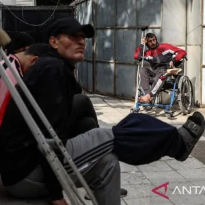 Evakuasi Medis Bawa 30 Pasien Berobat Keluar Gaza