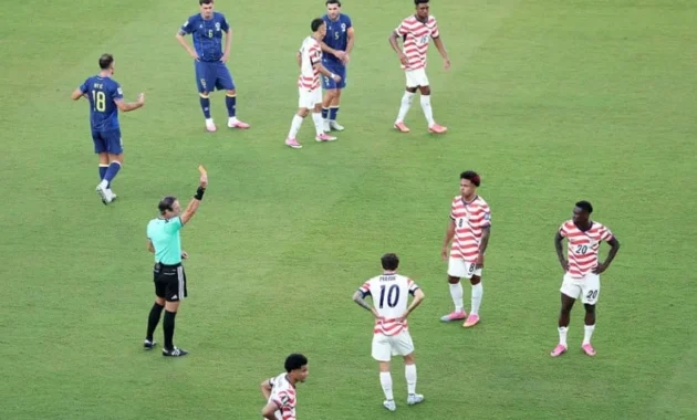 FIFA Memberi Keringanan kepada Pemain Amerika Serikat yang Dikartu Merah