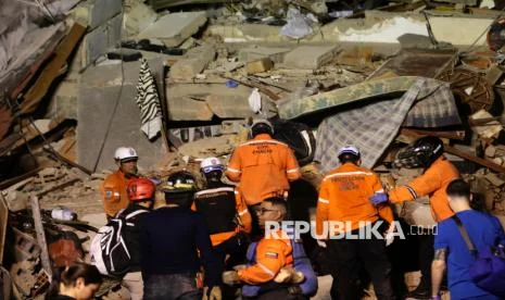 Gempa Venezuela: Korban Tewas Capai Belasan Ribu Orang
