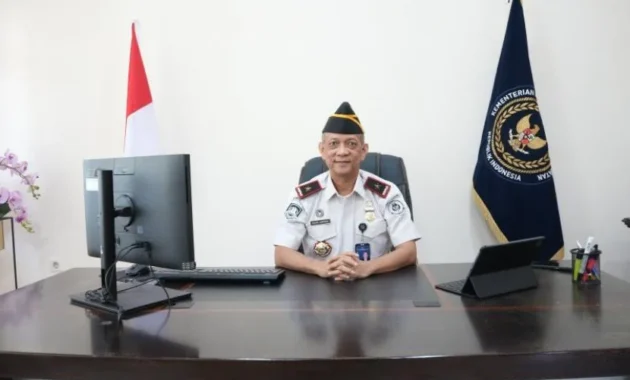 Imigrasi Maluku Perkuat Pengawasan untuk Dukung Investasi dan Pariwisata Imigrasi Maluku Perkuat Pengawasan untuk Dukung Investasi dan Pariwisata