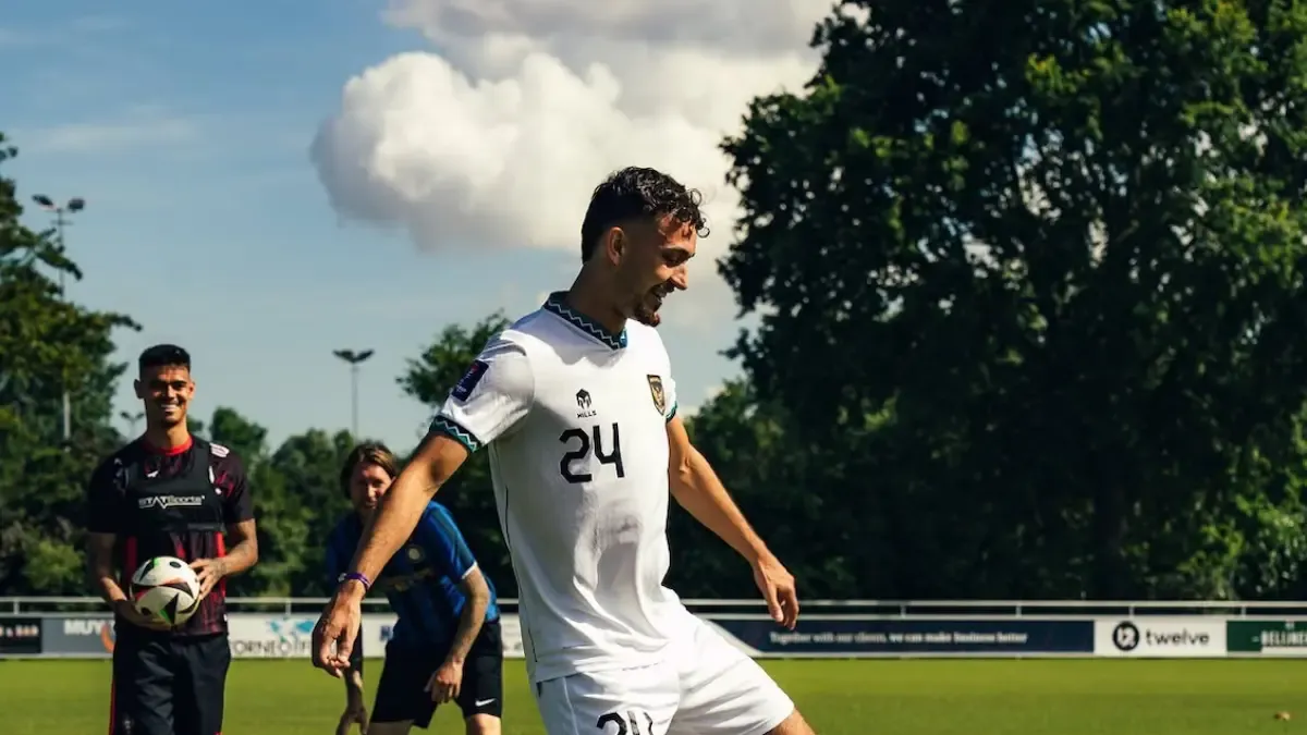Ivar Jenner Latihan Bersama Eks Pemain Manchester United, Isyaratkan Musim Depan Kembali Bermain di Liga Eropa