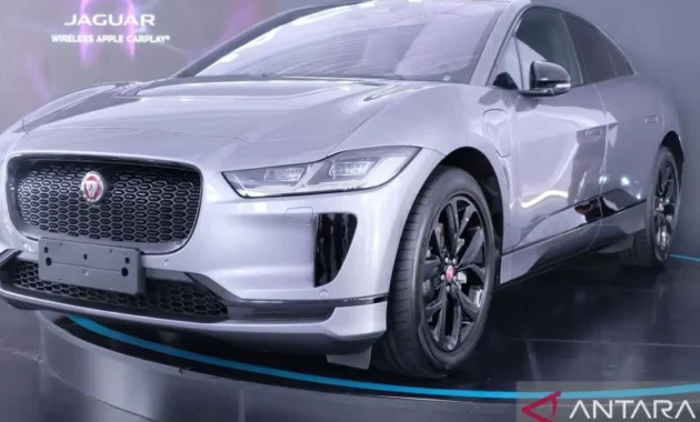 Jaguar Berhenti Produksi, Dealer Obral Diskon Mobil Mewah Jaguar Berhenti Produksi, Dealer Obral Diskon Mobil Mewah