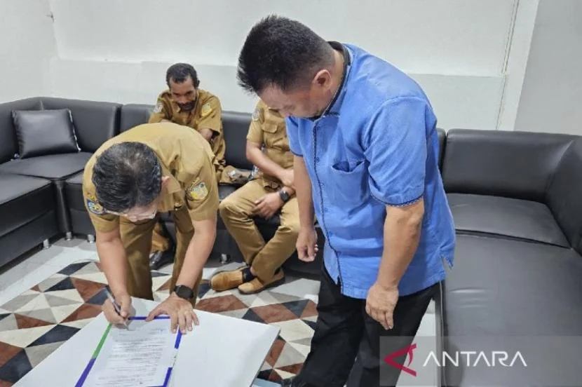 Jamkrida Papua Dukung UMKM Promosi Produk Unggulan di Dekranasda Makassar