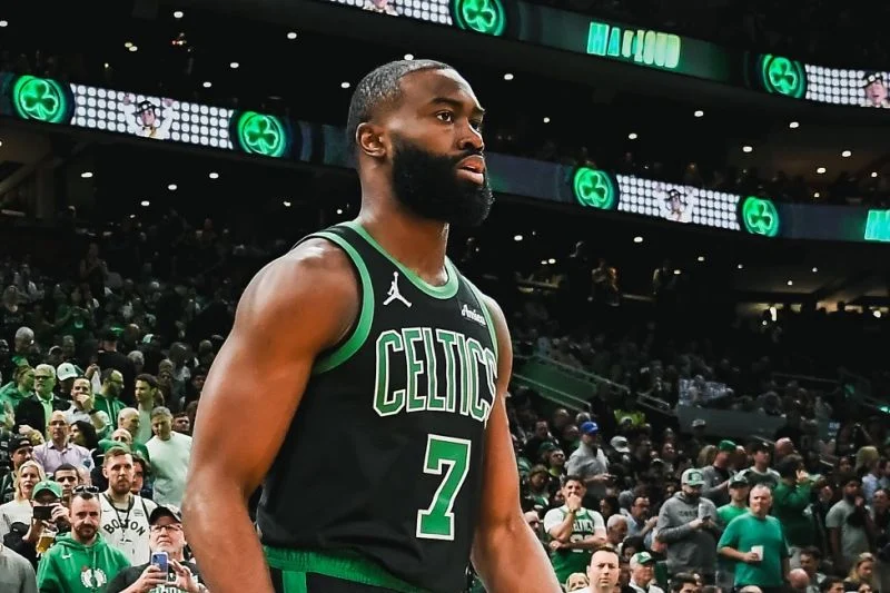 Jaylen Brown: Mantan Bintang Boston Celtics Terkejut dengan Dipindahkan ke 76ers
