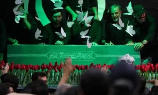 Jenazah Ayatollah Khamenei Tiba di Teheran untuk Upacara Perpisahan