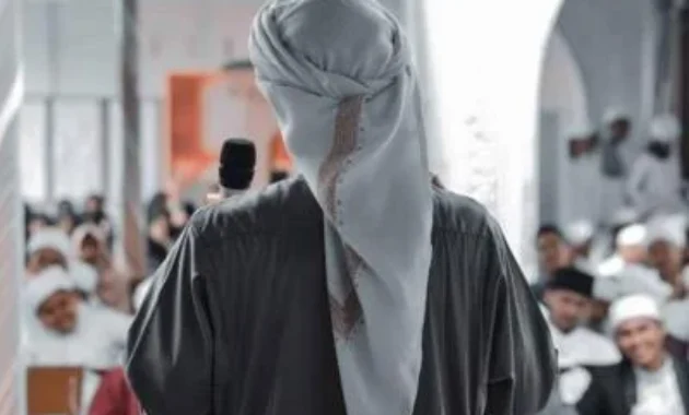 Khutbah Jumat: 4 Fase Usia Manusia, Manfaatkan Sebaik-baiknya