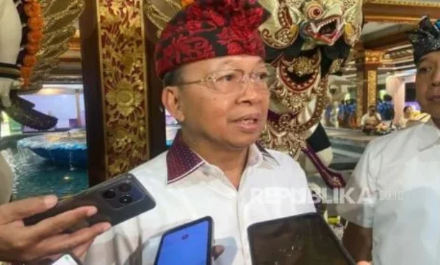 Koster: Salah Layani Wisatawan Asing, Pariwisata Bali Bisa Terdampak Koster: Salah Layani Wisatawan Asing, Pariwisata Bali Bisa Terdampak