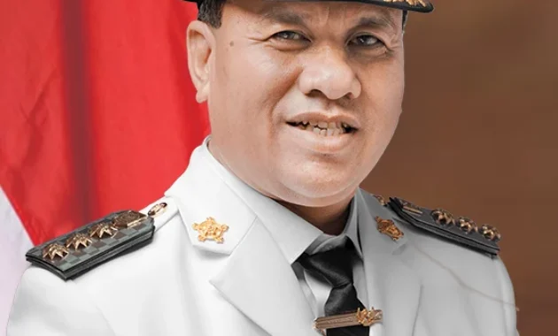 KPK Lakukan OTT di Kuantan Singingi, Bupati Suhardiman Diberi Ultimatum Menyerahkan Diri