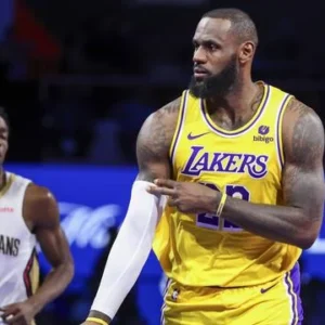 LeBron James Bersiap Tinggalkan Lakers dan Menjadi Agen Bebas