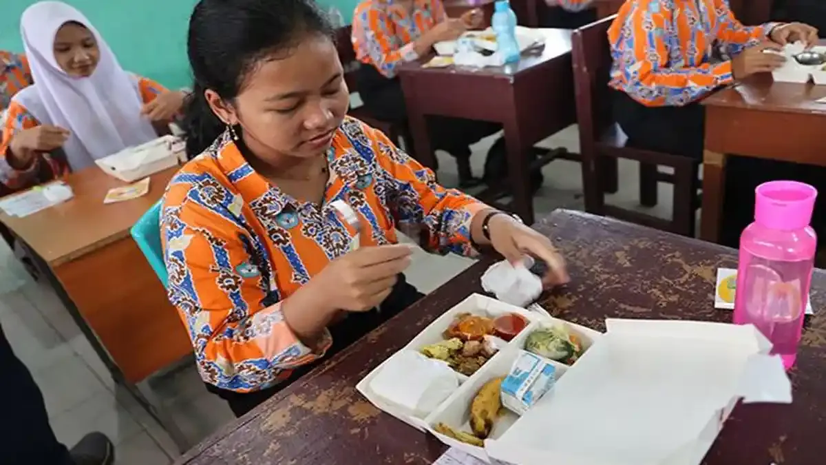 Makan Bergizi Gratis: Keterlibatan Kantin Sekolah Masih Dalam Kajian Mendalam