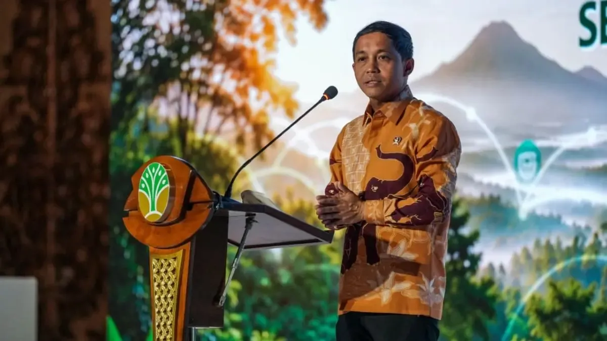 Menhut Raja Juli Luncurkan Empat Proyek Perdagangan Karbon Tak Lagi Omon-omon