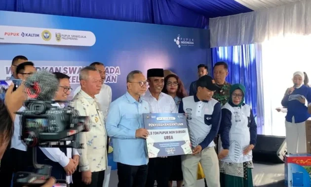 Menko Pangan Pastikan Penyaluran Pupuk Bersubsidi di Palu Lancar