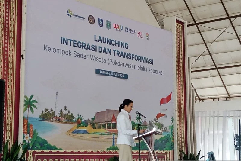 Menteri Pariwisata Berjanji Promosikan Belitung untuk Meningkatkan Wisatawan