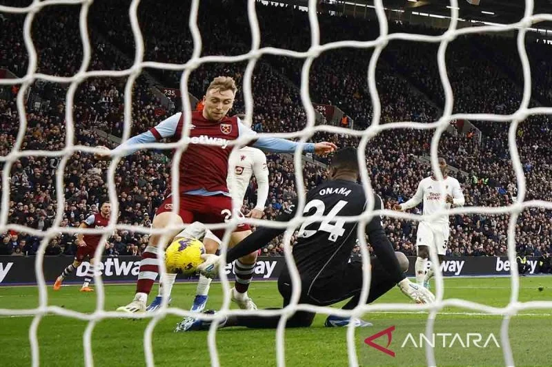 MU Kembali Pinjamkan Andre Onana ke Trabzonspor