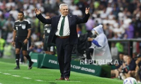 Pelatih Javier Aguirre Tetap Bangga Meski Meksiko Disingkirkan Inggris