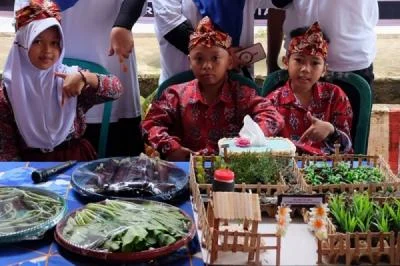 Pembelajaran Sains di Luar Kelas Tingkatkan Minat Belajar Siswa