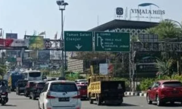 Pemberlakuan Jalur Puncak One Way Arah Atas untuk Mengatasi Kemacetan