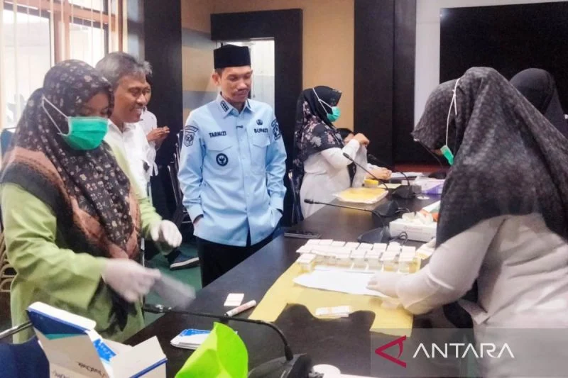 Pemkab Aceh Barat Tingkatkan Tes Urine Bagi ASN Untuk Cegah Narkoba