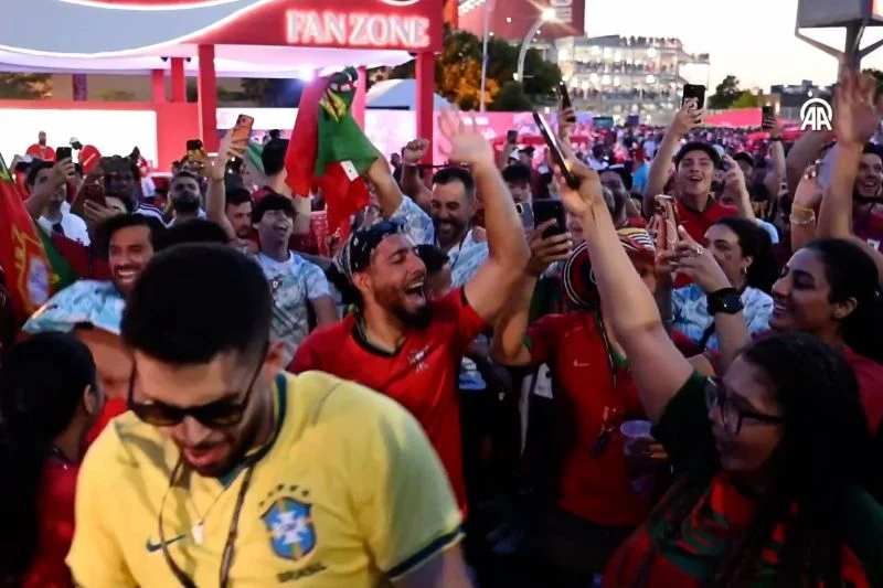 Pendukung Portugal Rayakan Kemenangan Setelah Ronaldo CS Tekuk Kroasia