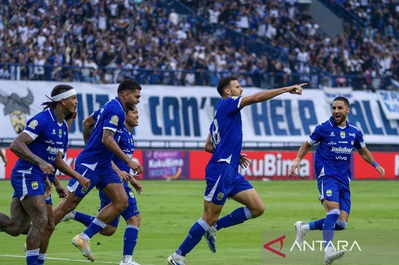 Persib Bandung Datangkan Gelandang Gakuto Notsuda
