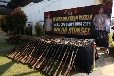 Polda Sumsel Musnahkan 397 Senpi Rakitan Ilegal, 31 Tersangka Diamankan