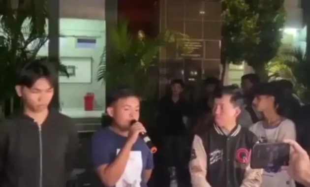 Polemik Dugaan Suap Mahasiswa UBK: Cucu Bung Karno Tegaskan Integritas Gerakan Mahasiswa Polemik Dugaan Suap Mahasiswa UBK: Cucu Bung Karno Tegaskan Integritas Gerakan Mahasiswa