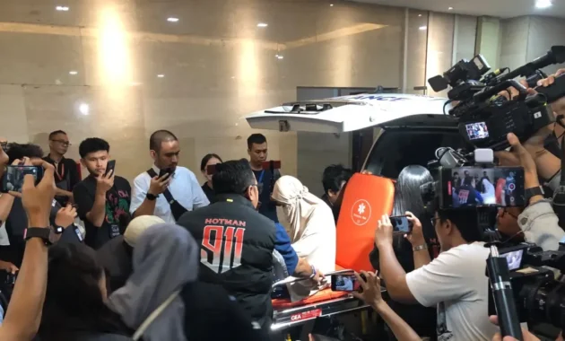 Polisi Diduga Aniaya dan Cekoki Narkoba Perempuan 30 Tahun Korban Alami Luka Bakar 47 Persen