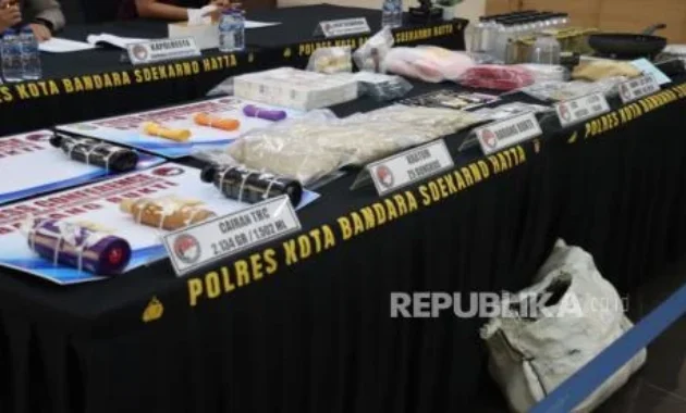 Polresta Bandara Soekarno-Hatta Bongkar Sindikat Vape Ganja Jaringan Internasional