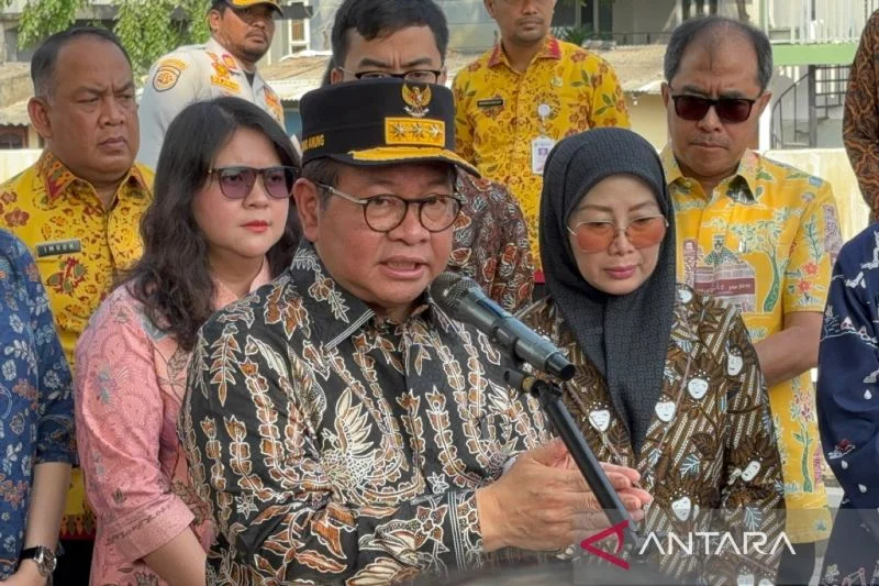 Pram Ingin Penataan Kali Grogol Jadi Contoh Penanganan Kawasan Kumuh