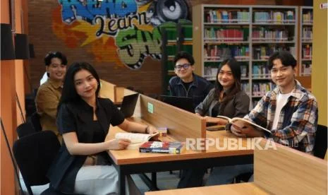 Rekomendasi Kampus Swasta yang Bisa Dicicil di Depok dan Menawarkan Kelas Karyawan