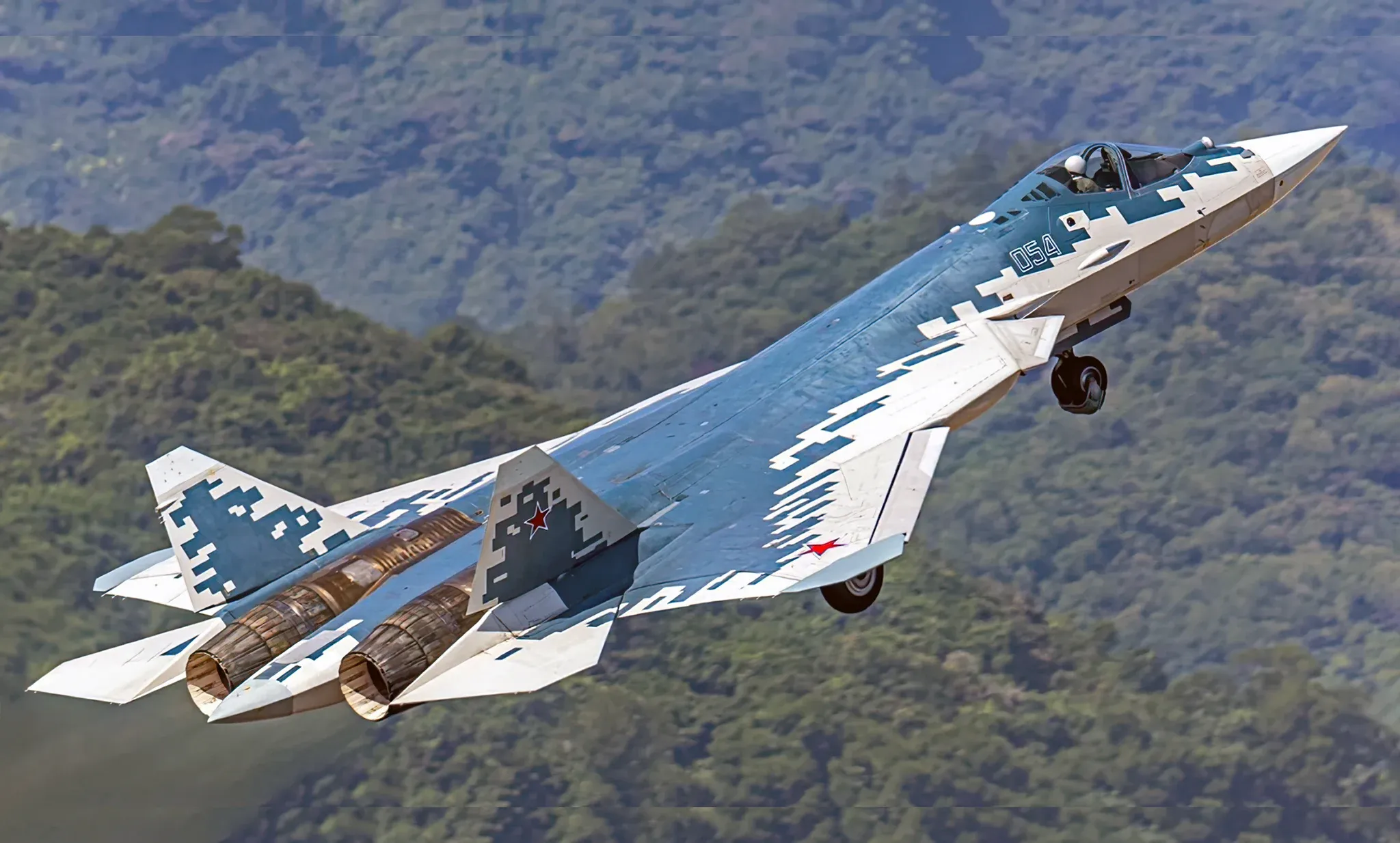 Senjata Baru Su-57 Rusia Muncul, Tanda Kesiapan Hadapi Drone Ukraina