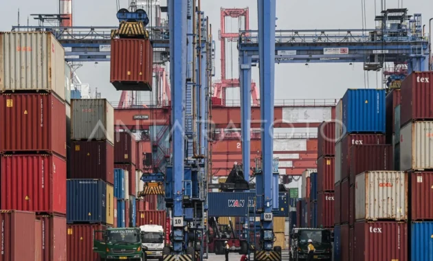 Setelah Surplus 72 Bulan Berturut-turut, Neraca Perdagangan Defisit USD 1,61 Miliar pada Era Prabowo Setelah Surplus 72 Bulan Berturut-turut, Neraca Perdagangan Defisit USD 1,61 Miliar pada Era Prabowo