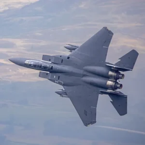 Strategi Ubur‑Ubur Iran: Cara Menjatuhkan Jet F‑15E Amerika
