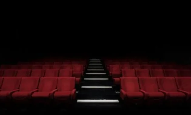 Suka Nonton Film? Simak Fatwa Syekh Yusuf Al-Qaradhawi Ini