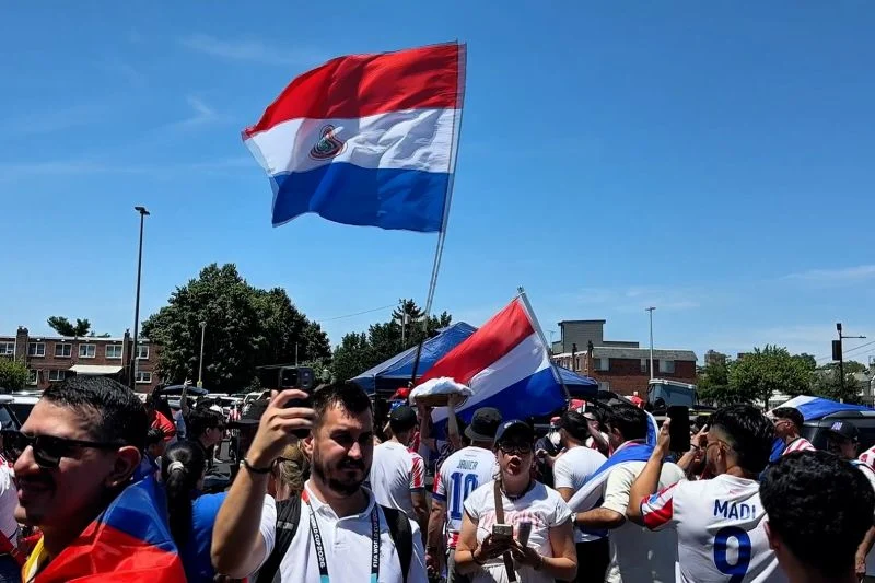 Suporter Paraguay di Philadelphia Berkumpul Jelang Laga Kontra Prancis